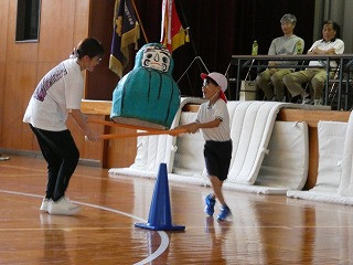 ⑦力を合わせておひっこし (2)